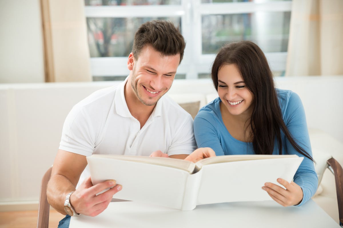 不思議な縁を感じる人の 9つの特徴 運命の相手と出会う方法とは Smartlog 不思議な縁を感じる人の 9つの特徴 運命の相手と出会う方法とは Smartlog