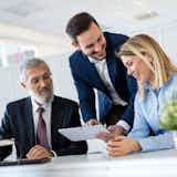 職場の“でしゃばりな人”を撃退する7つの方法。おせっかいをする心理とは?