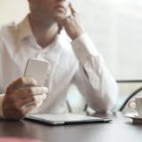 振った元カノに連絡する心理。元カレがLIN...