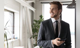 相手の言葉を繰り返す男性心理とは 同じ言葉を使う手法 ミラーリング のやり方を紹介 Smartlog 相手の言葉を繰り返す男性心理とは 同じ言葉を使う手法 ミラーリング のやり方を紹介 Smartlog