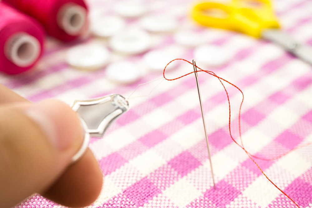 市場 糸通し ツール アクセサリー クロスステッチ ひも通し 針糸通し 10枚入り 刺繍