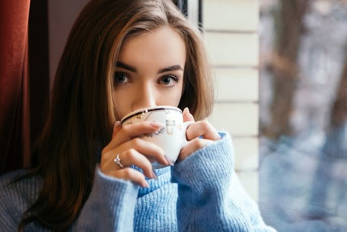 小悪魔彼女の9つの特徴 彼氏を魅了する最強のモテ女になる方法とは Smartlog 小悪魔彼女の9つの特徴 彼氏を魅了する最強のモテ女になる方法とは Smartlog