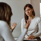 話し合いができない人の特徴。会話ができない...
