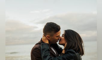 大人のキスの仕方｜エピソードと男性を夢中にさせるやり方とは？