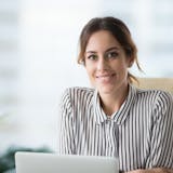 年上男性の落とし方マニュアル。恋愛対象に絶...