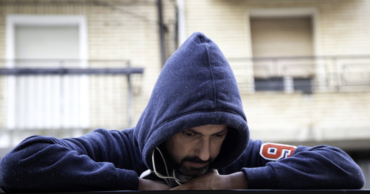 ヤンキー顔の特徴は7つ いかつくなる方法 優しい顔になる方法を解説 Smartlog ヤンキー顔の特徴は7つ いかつくなる方法 優しい顔になる方法を解説 Smartlog