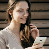 好きな人とのLINEネタ43選!盛り上がる...