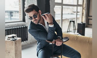 女性が好む”男性の手の特徴”。手フ...