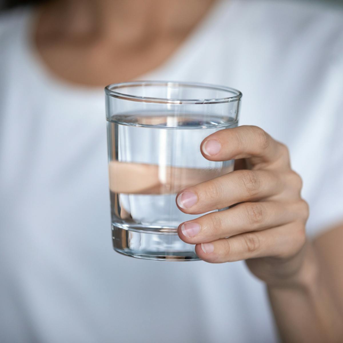 間接キスをする男女の心理 脈ありサインの見分け方と嫌な場合の対処法を紹介 Smartlog 間接キスをする男女の心理 脈ありサインの見分け方と嫌な場合の対処法を紹介 Smartlog