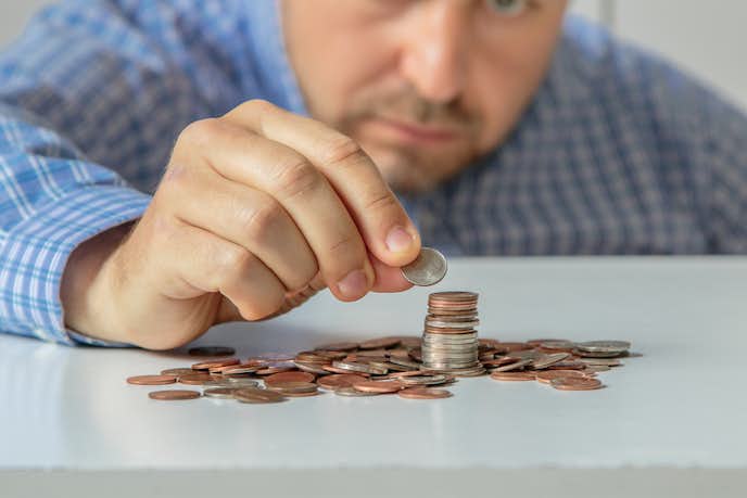 倹約家の特徴や見極め方 節約家やケチな人との違いも解説 Smartlog 倹約家の特徴や見極め方 節約家やケチな人との違いも解説 Smartlog