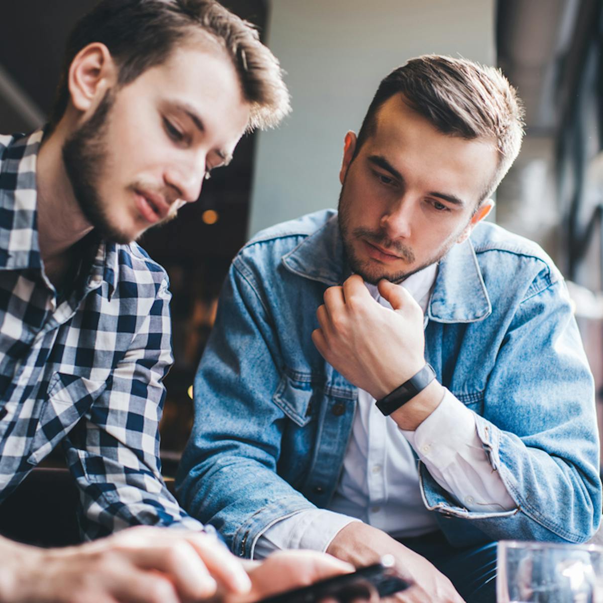 男から見てかっこいい男の特徴 異性にも確実にモテるイケメンになる秘訣とは Smartlog 男から見てかっこいい男の特徴 異性にも確実にモテるイケメンになる秘訣とは Smartlog
