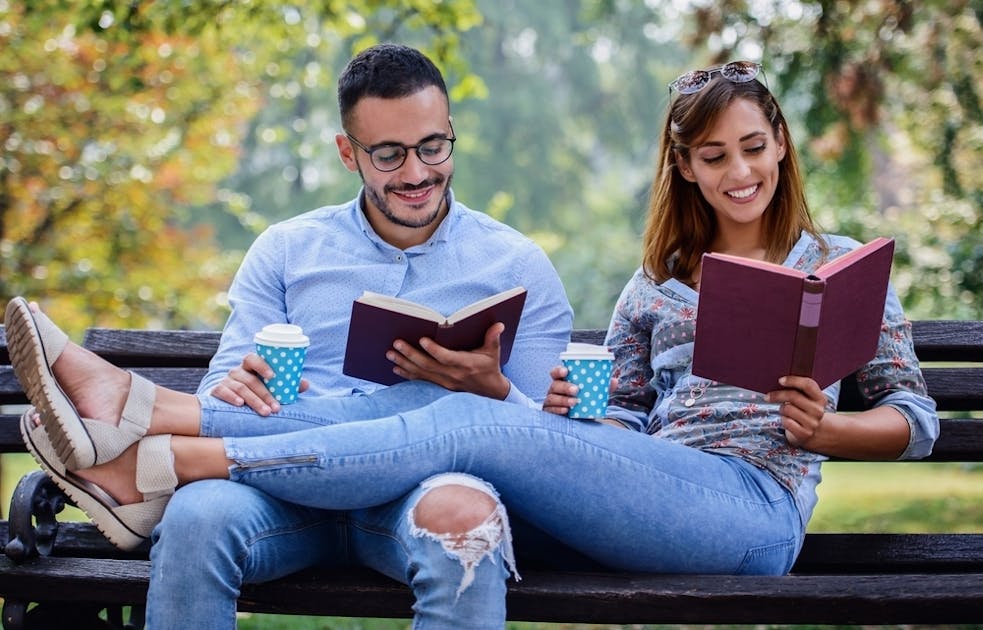 カップルでお互いに聞きたい質問集100問 質問ゲームのアプリや本まで徹底解説 Smartlog カップルでお互いに聞きたい質問集100問 質問ゲームのアプリや本まで徹底解説 Smartlog