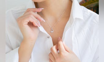 20代女性に人気のネックレスブラン...