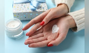 彼女が喜ぶ!ハンドクリームのクリス...