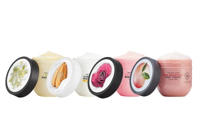 大学生の彼女が喜ぶボディクリームのお返し1. THE BODY SHOP ボディヨーグルト ブリティッシュローズ