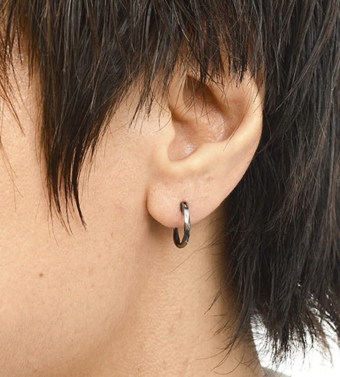女性受け抜群 男性向けピアスの人気おすすめランキング モテるメンズアクセサリーとは Smartlog 女性受け抜群 男性向けピアスの人気おすすめランキング モテるメンズアクセサリーとは Smartlog