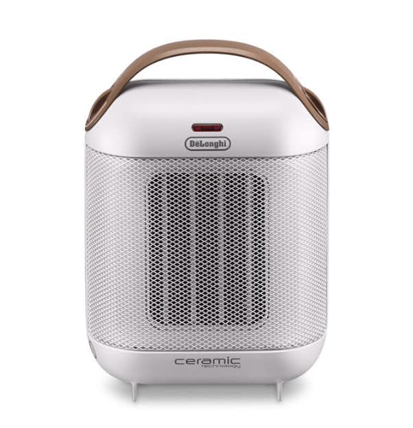 電気ファンヒーターのおすすめはデロンギ