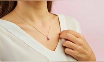 【40代女性】ネックレスブランドお...