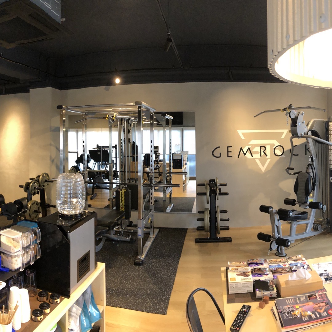 ダイエットジムGEMROCK.JPG