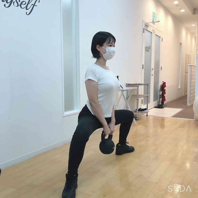 リボーンマイセルフ宇都宮店でトレーニングしている女性