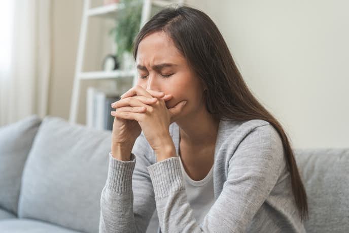 彼氏を気持ち悪いと思った時の対処法|女性がとるべき対応を解説