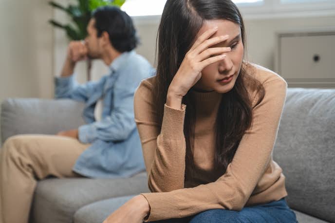 結婚しなければ良かったと思う瞬間とは|後悔してしまう理由を解説
