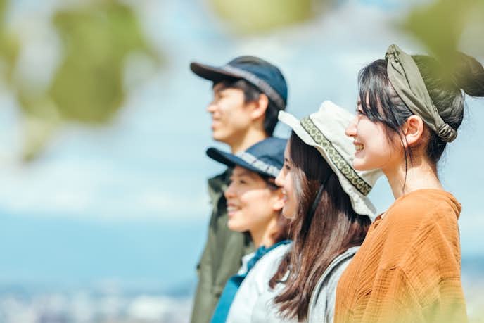 女友達との旅行計画は慎重に行いましょう。