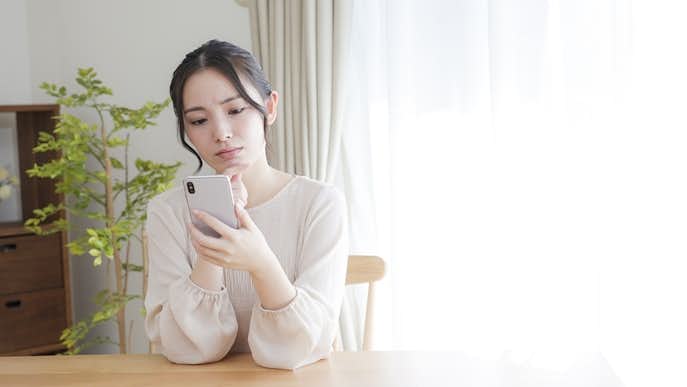 彼氏に既読無視された時の最適な対応の仕方を解説