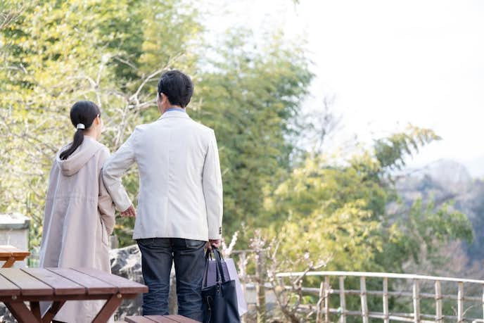 彼氏と喧嘩しちゃったら、素直になって歩み寄ってみて。