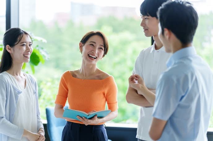 話題がないと感じた時の対処法|会話を盛り上げるコツを大公開