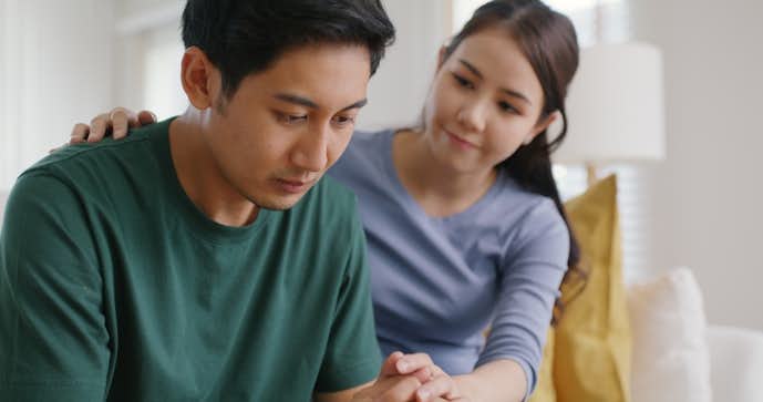 女性が元カレを忘れられない4つの原因<br>