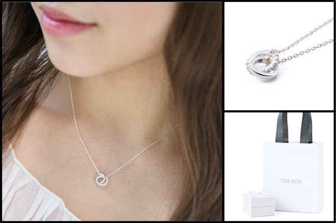 クリスマスプレゼントにおすすめのTHEKISSのシルバーネックレス