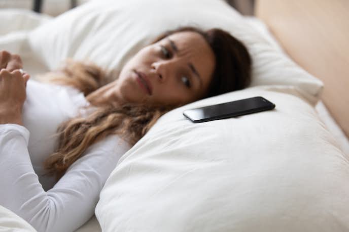 危険が隠れているかも。寝落ち電話のデメリットを解説!