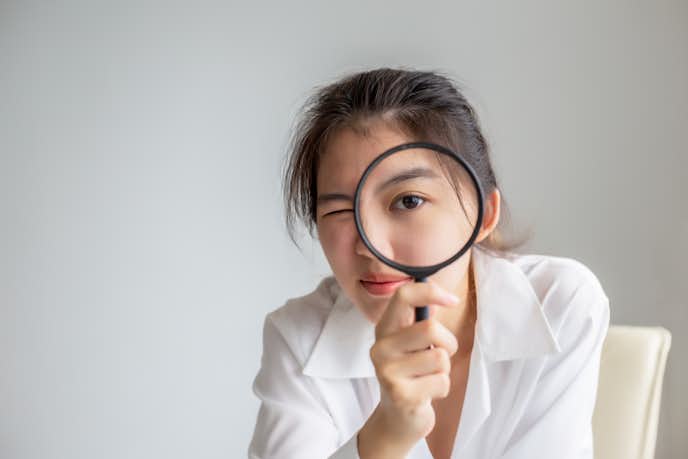 ビッチな女性を見極める5つの方法