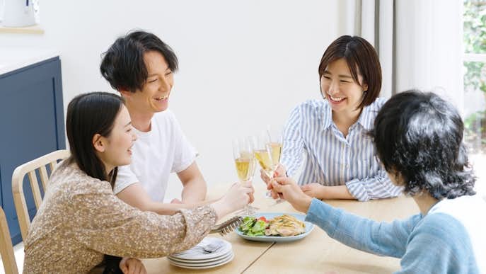 彼女を親友に紹介するのはメリットがある。ぜひ会わせてみて!