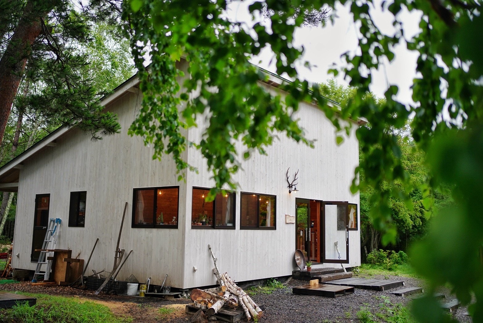 長野県のおすすめ観光スポットは姫木平ホワイトバーチキャンプフィールド