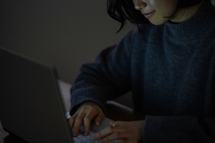 男性へ貢いでしまう女性の心理とは|女性たちの気になる本音を紹介