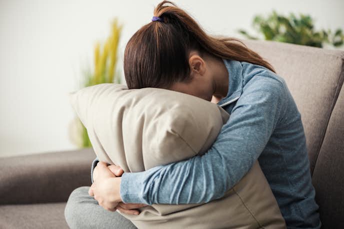 すぐに泣く女性はどんな性格?泣き虫な女性の性格に関する特徴