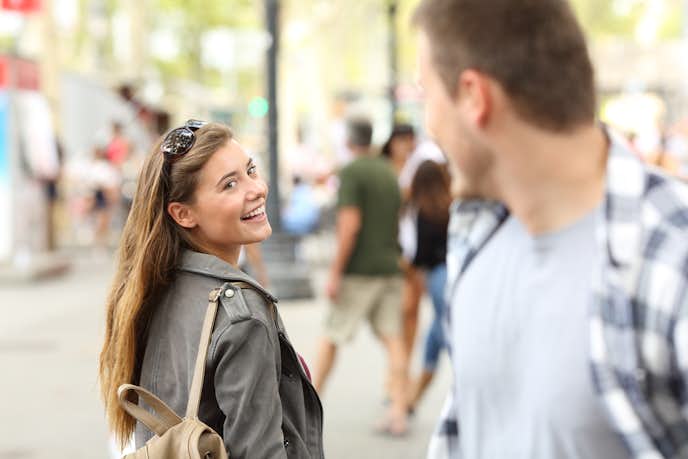 彼女がいるのに好きな人ができた時の対処法|男性がすべき事を解説