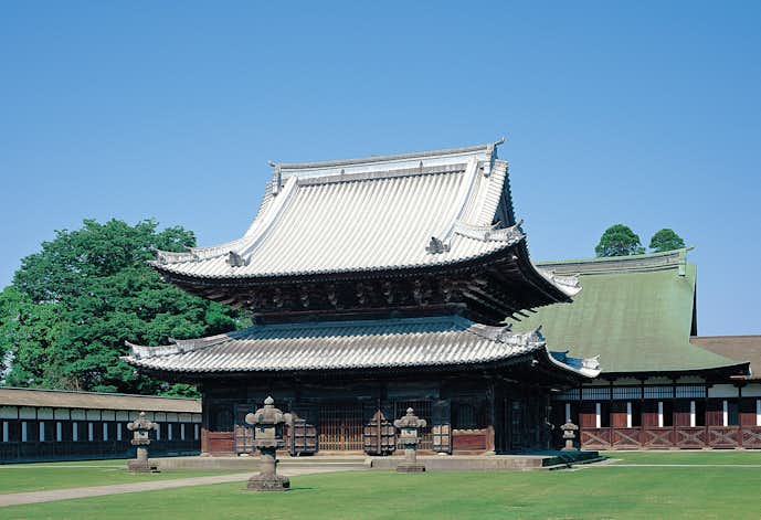 富山県のおすすめ観光スポットは国宝 高岡山瑞龍寺