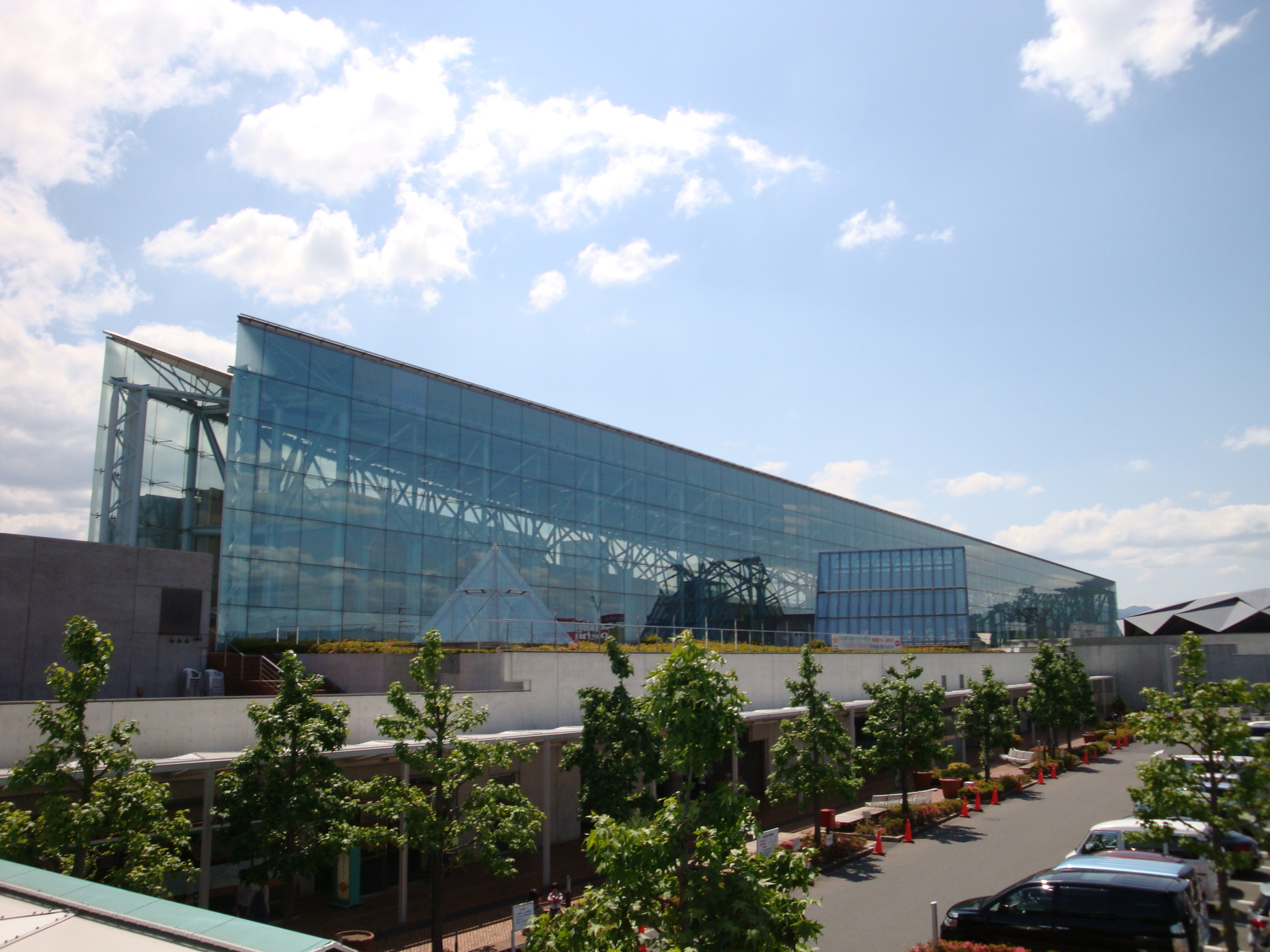 京都のおすすめ観光スポットは道の駅ガレリアかめおか