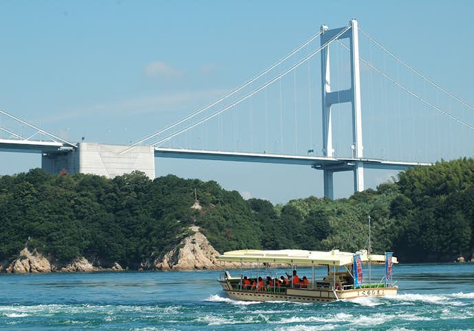 愛媛県のおすすめお出かけスポットはしまなみ来島海峡遊覧船