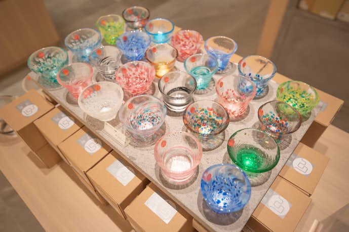 東京駅近くのおすすめデートスポットは津軽びいどろ