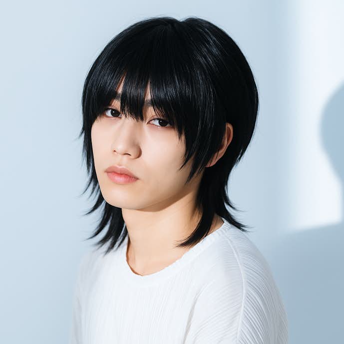 26._マッシュウルフ_ロングバング_ストレート_メンズ.png