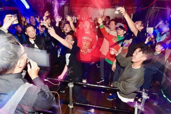 DEF(デフ)の内観