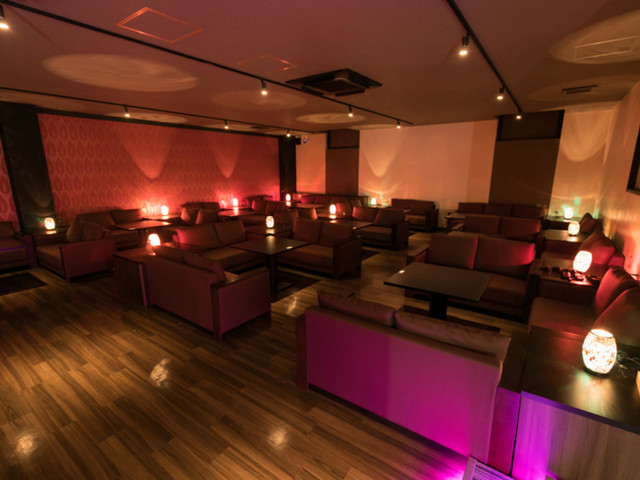 おすすめの出会いスポット9. PublicBar Fato（パブリックバー ファート）