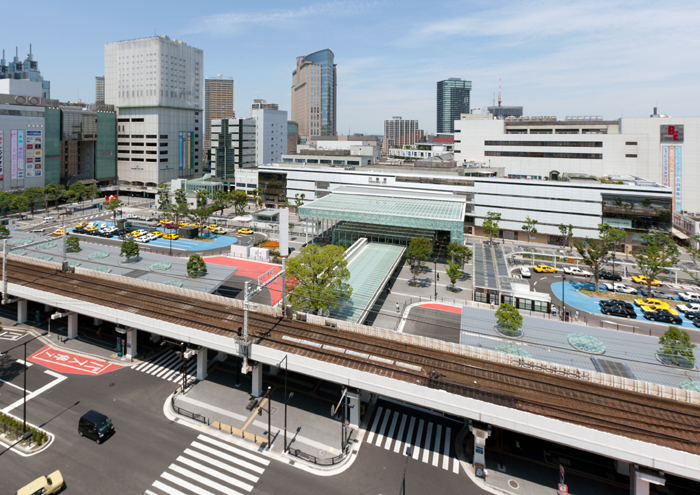 1._川崎駅東口駅前広場.jpg