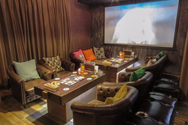 おすすめの出会いスポット9. Bar Spiel（バー・シュピール）