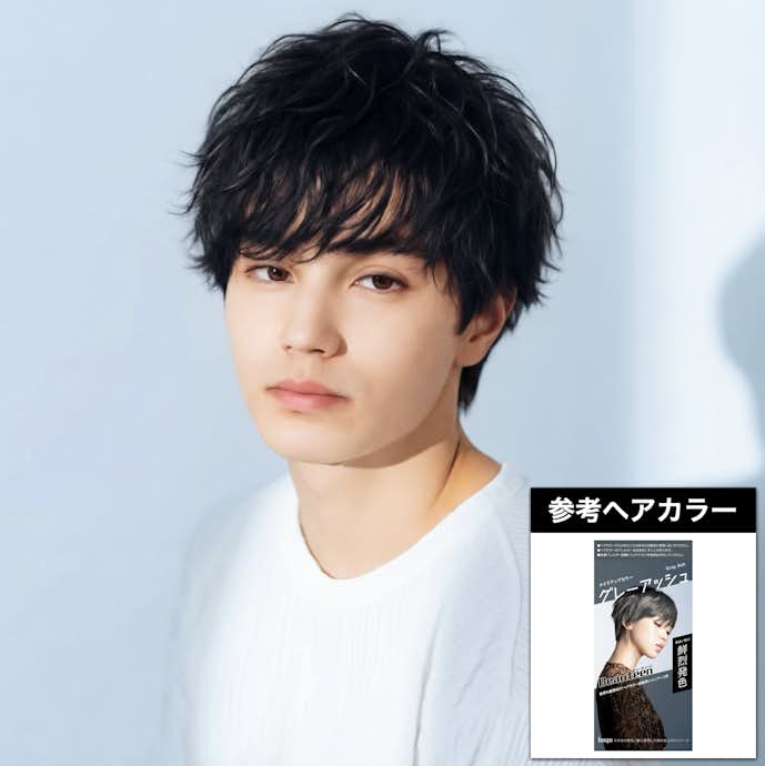 アッシュブラック×ニュアンスショート×締まりのあるシルエット:「ビューティーン メイクアップカラー グレーアッシュ」でニュアンスを再現しやすい