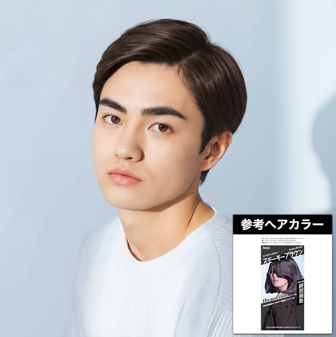 アッシュブラウン×ナチュラルショート×端正シルエット:「ビューティーン メイクアップカラー スモーキーブラウン」でニュアンスを再現しやすい